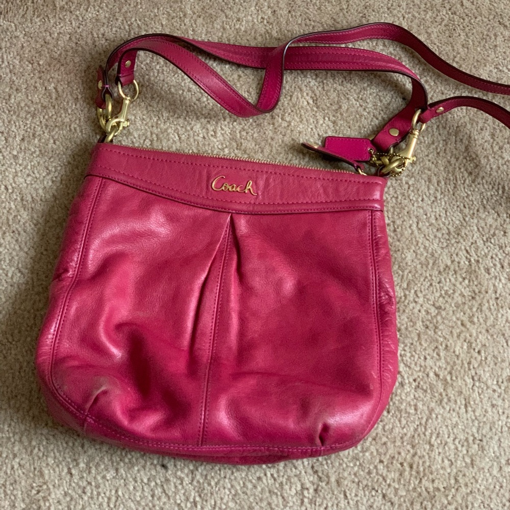 Authentic Coach pink leather shoulder bag
